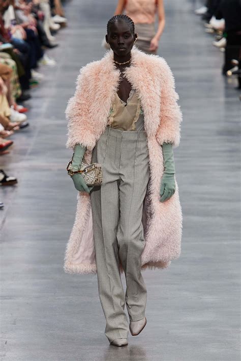 fendi autumn winter 2022